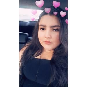 Meet your Posher, Beatriz